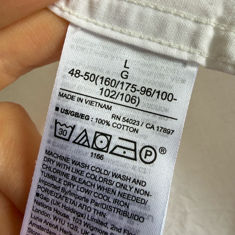 GAP White Long-Sleeve Button Shirt - Picture 7 of 9